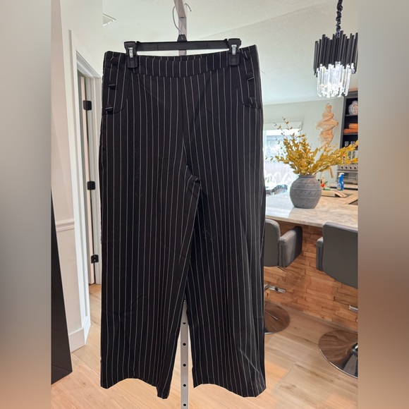 SHEIN PETITE Striped Print Straight Leg Pants - Picture 4 of 12